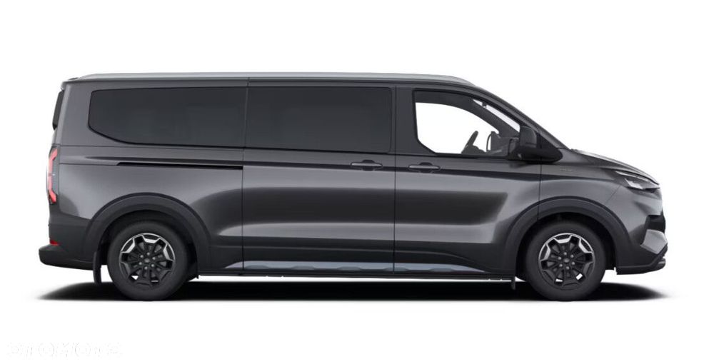 Ford Tourneo Custom - 11