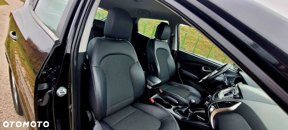 Hyundai ix35 1.7 CRDi 2WD blue Style - 9