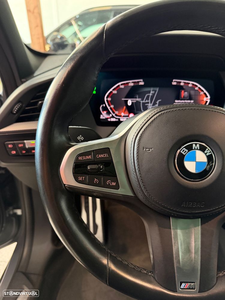 BMW 116 d Pack Desportivo M Auto - 17