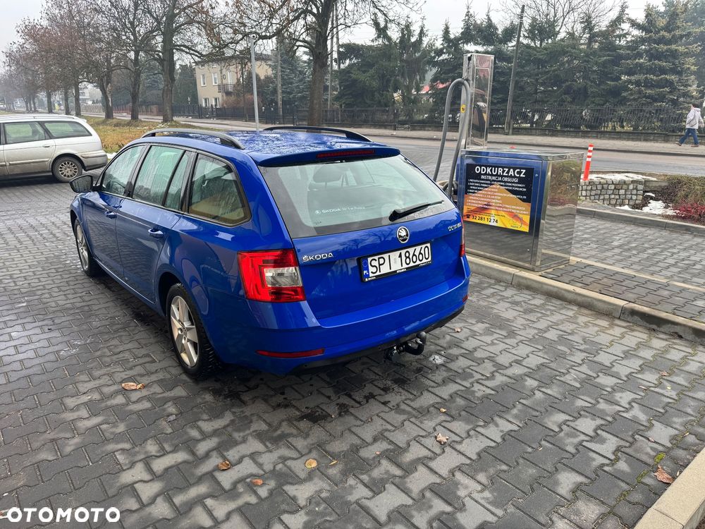 Skoda Octavia 1.6 TDI Ambition DSG - 11