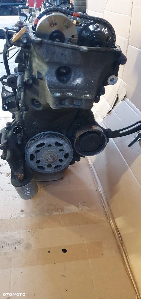 Silnik słupek blok silnika Toyota Aygo 1.0 1KR-B52 - 4
