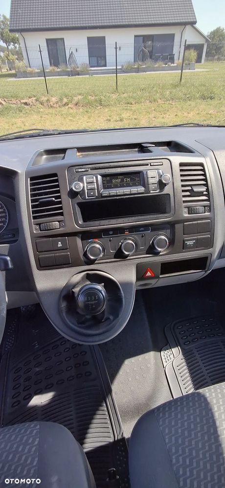 Volkswagen Transporter - 12