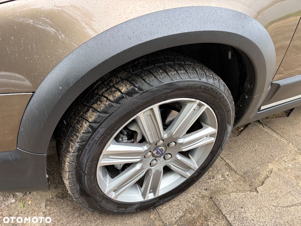 Volvo XC 70 - 6