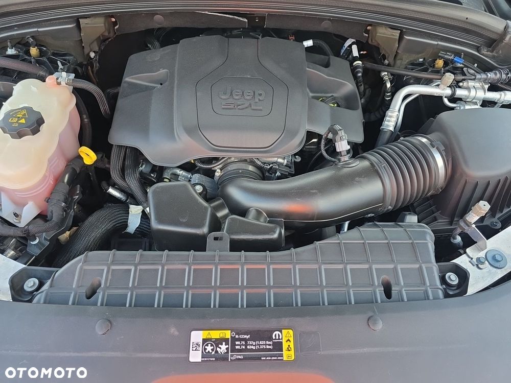 Jeep Grand Cherokee - 20