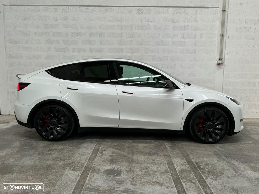 Tesla Model Y Performance Tração Integral - 3