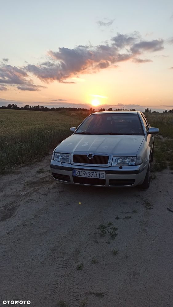 Skoda Octavia - 2