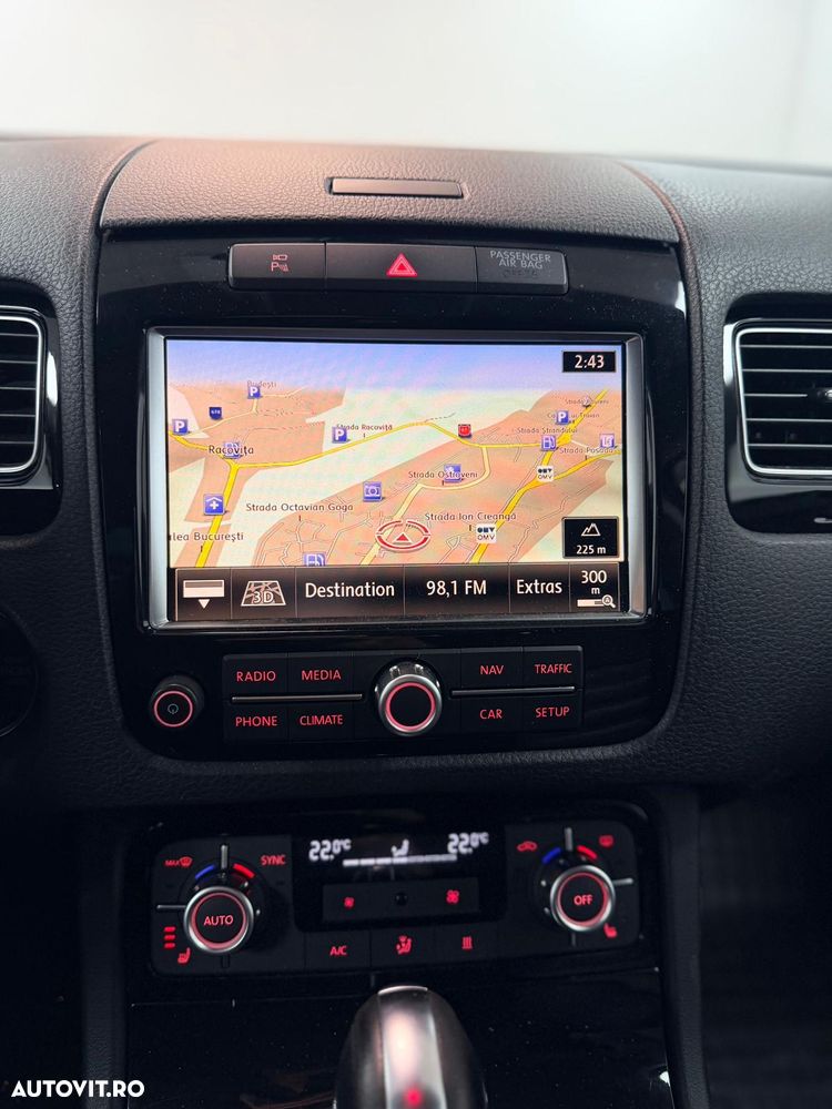 Volkswagen Touareg 3.0 V6 TDI BMT - 14