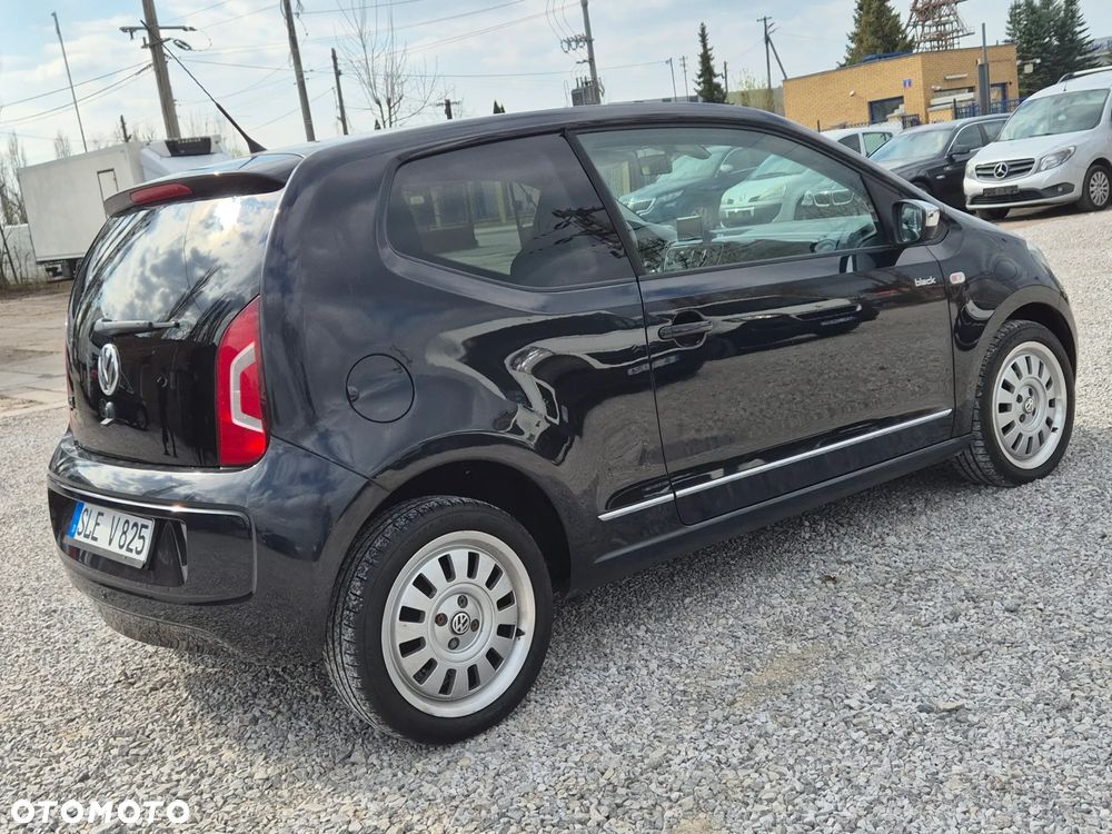 Volkswagen up! 1.0 street - 13