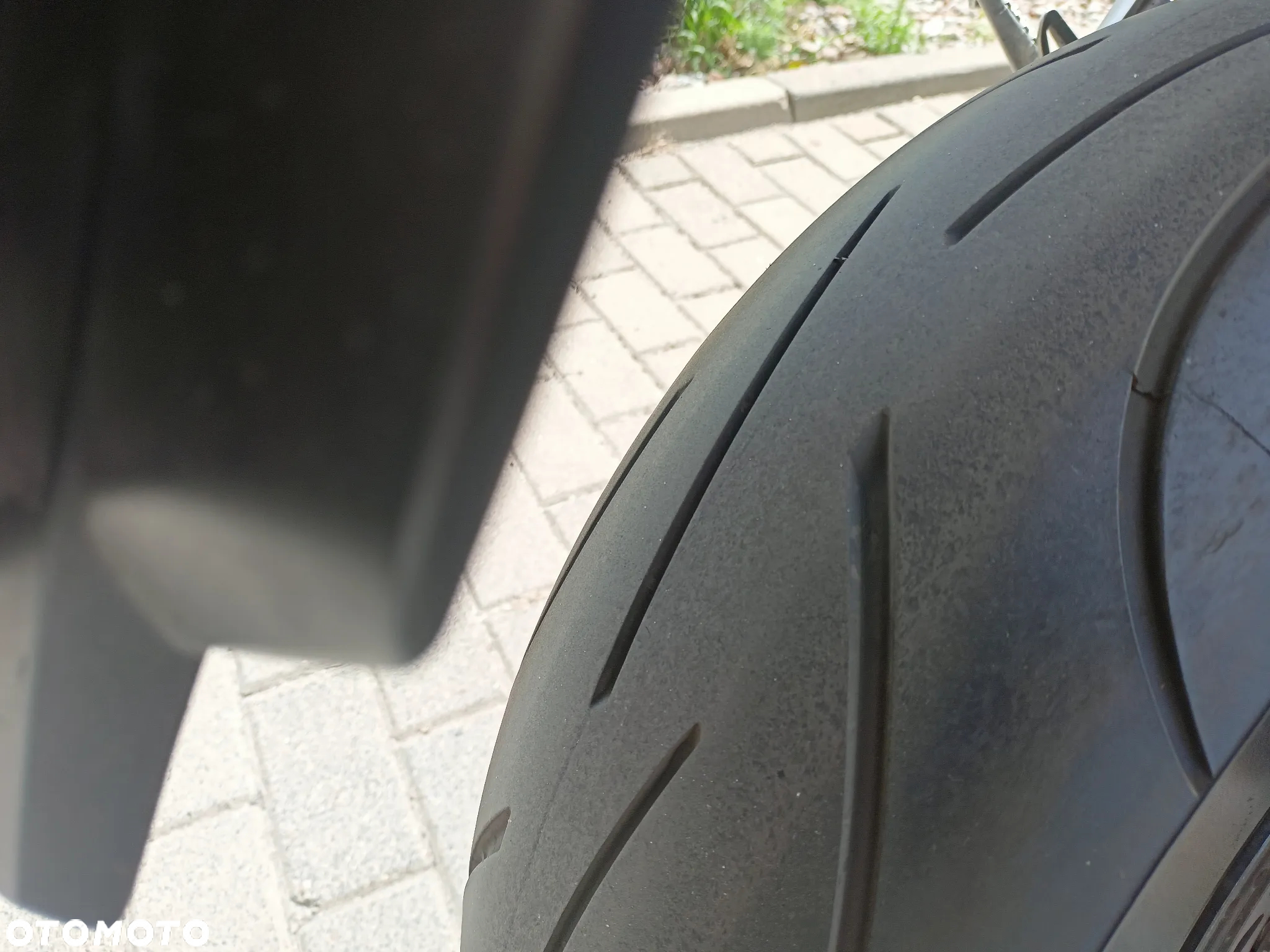 Yamaha FZ - 8