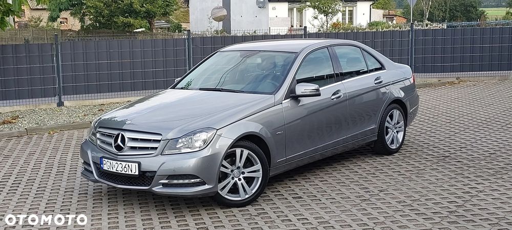 Mercedes-Benz Klasa C - 16