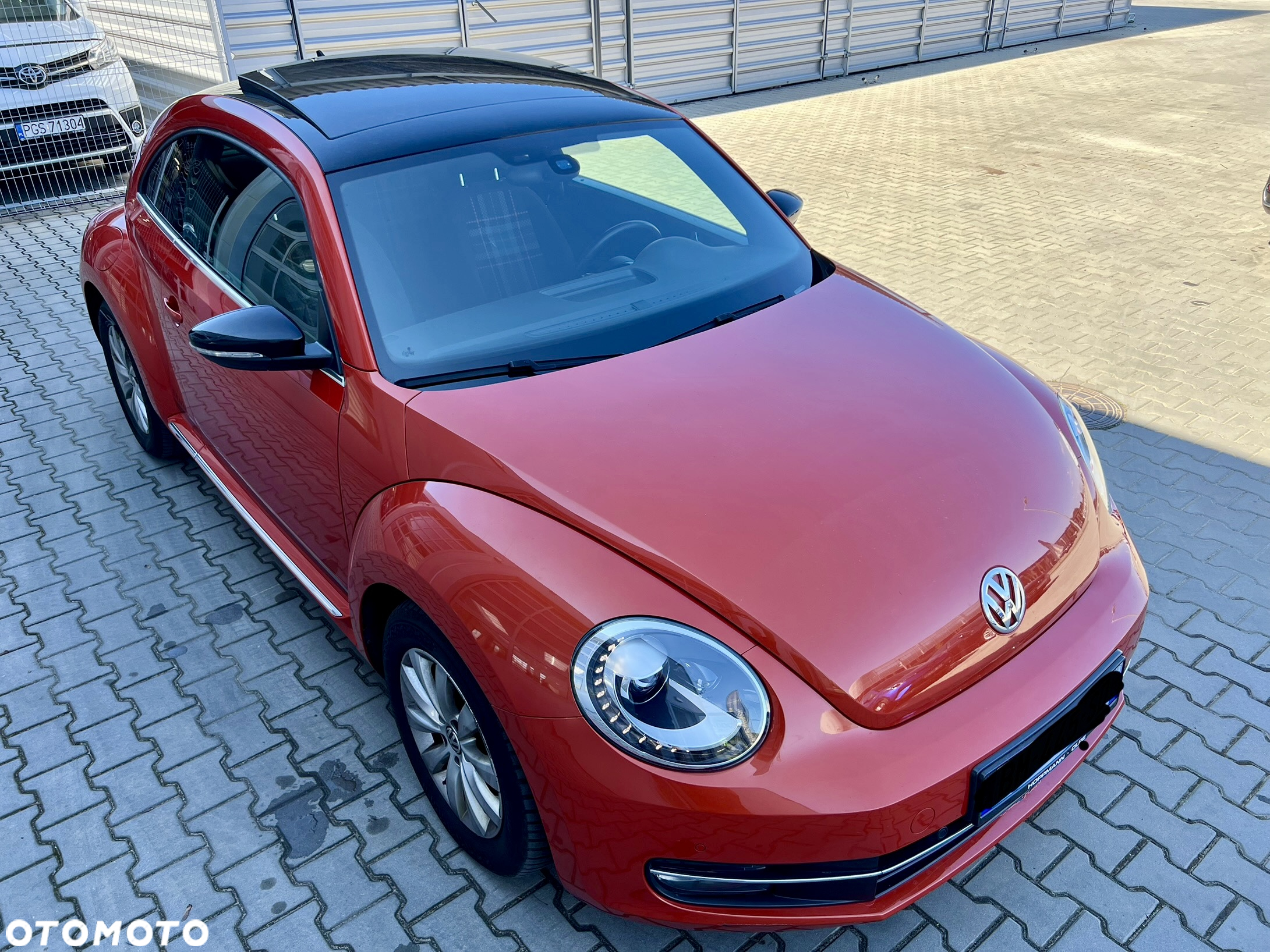 Volkswagen Beetle The 2.0 TDI DPF DSG BlueMotion Technology Club - 29