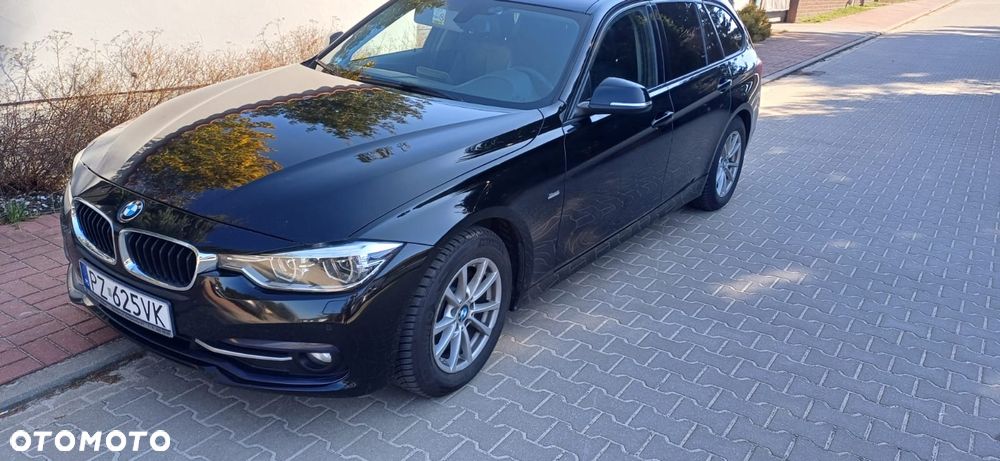 BMW Seria 3 318d Sport Line - 9