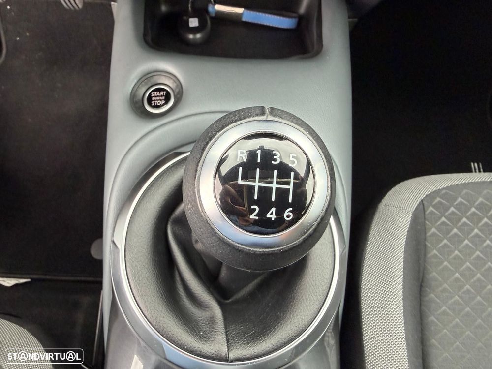 Nissan Juke 1.0 DIG-T Acenta - 24