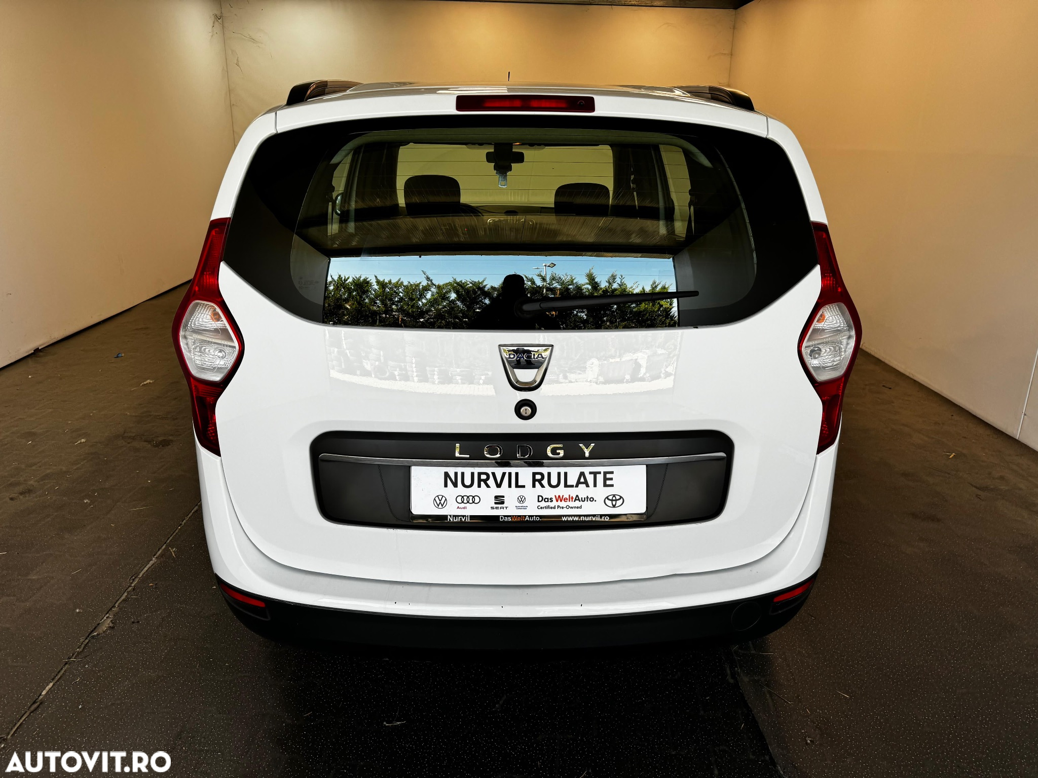 Dacia Lodgy 1.5 Blue dCi Laureate - 11