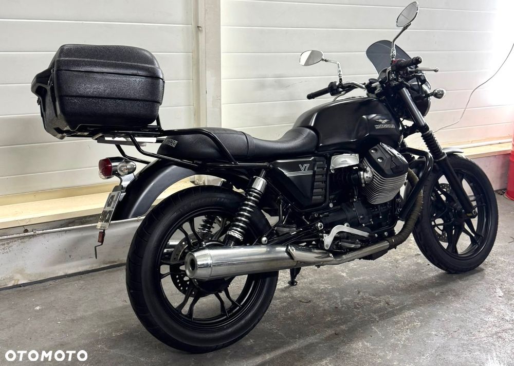 Moto Guzzi V7 - 3