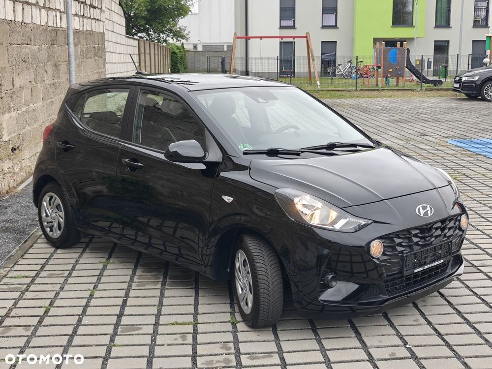 Hyundai i10 - 10