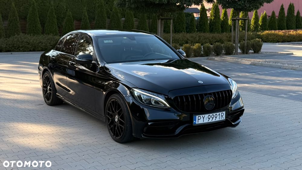 Mercedes-Benz Klasa C 200 4-Matic 9G-TRONIC - 3