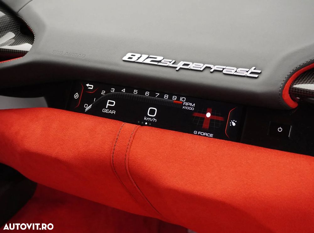 Ferrari 812 - 27