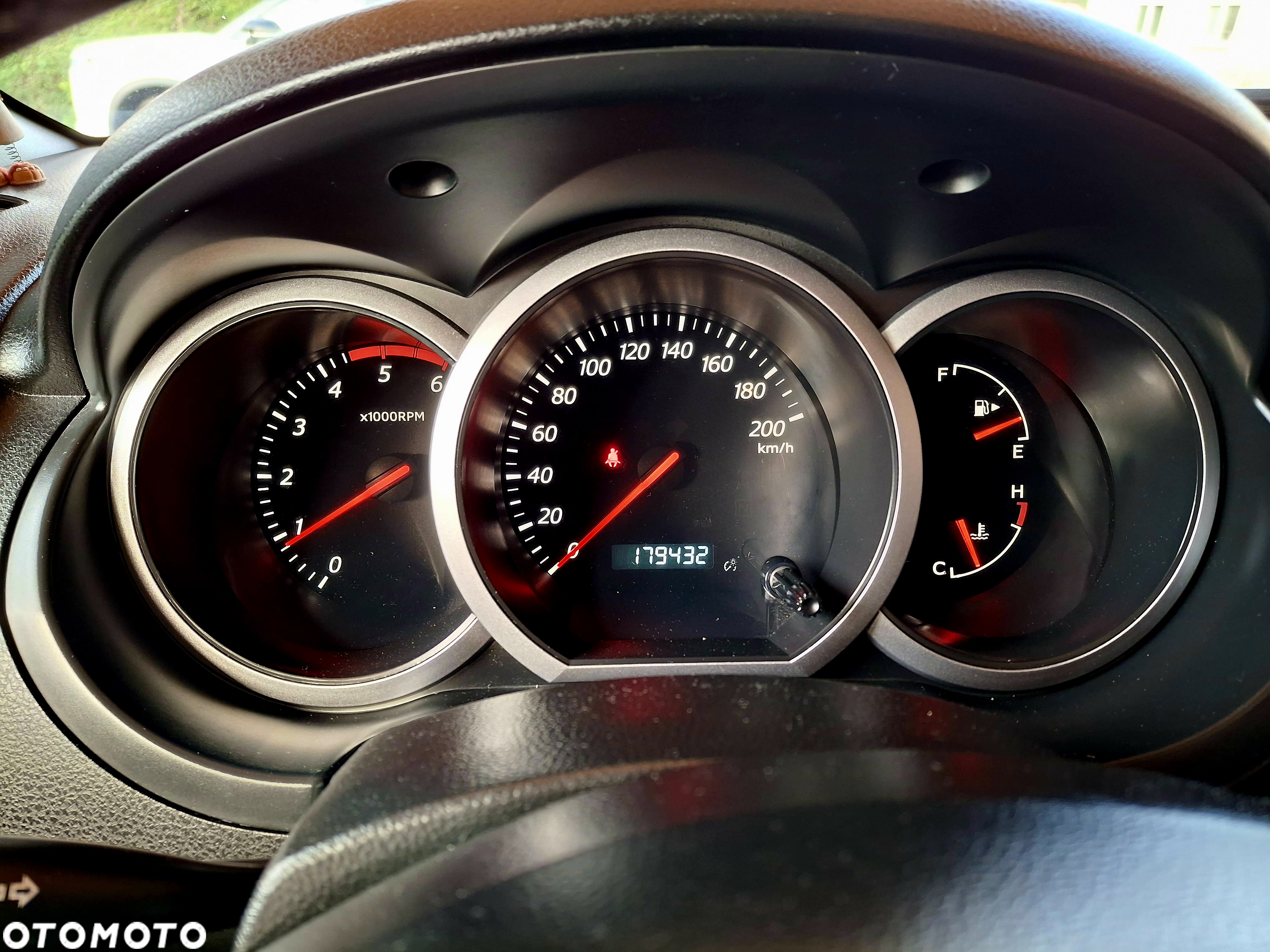 Suzuki Grand Vitara 1.9 DDiS - 9
