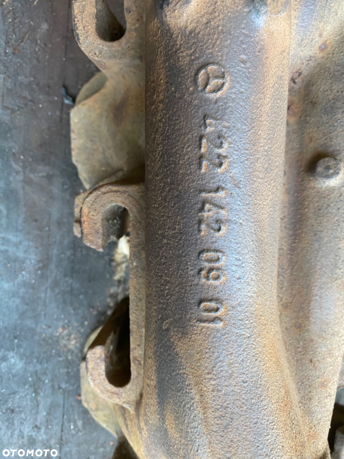 Kolektor wydechowy Mercedes V8 4221420901 0801 - 5