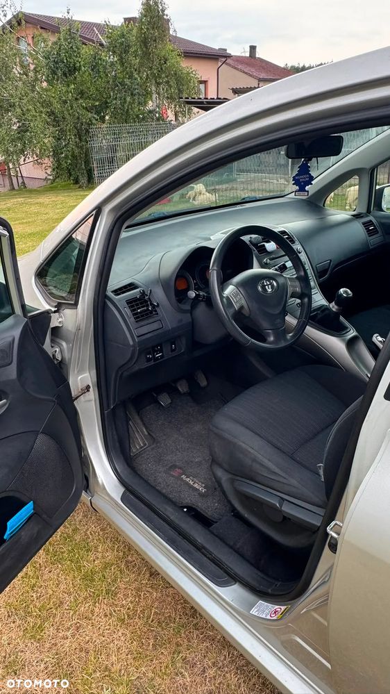 Toyota Auris 1.6 VVT-i Team - 7