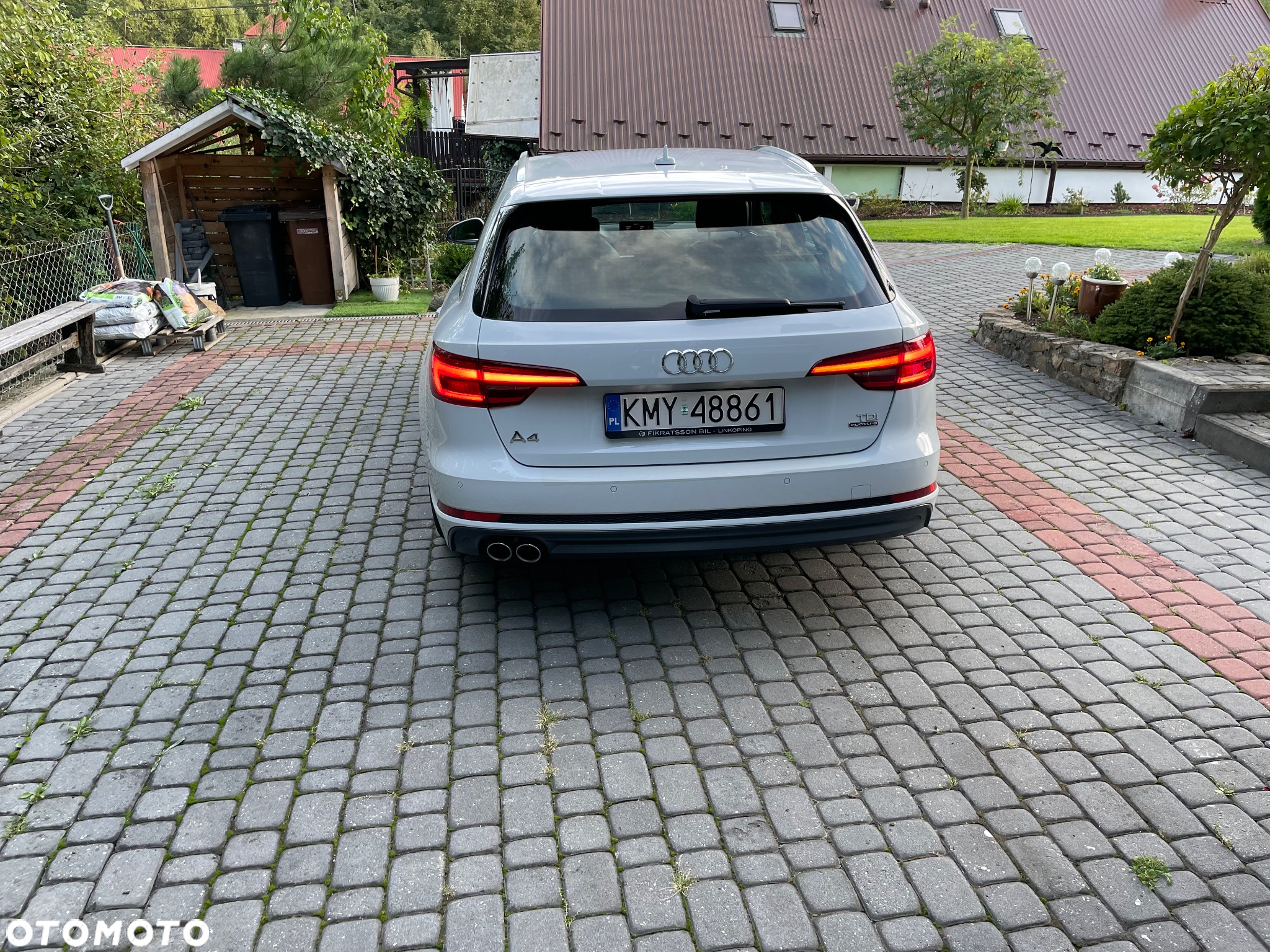 Audi A4 - 4