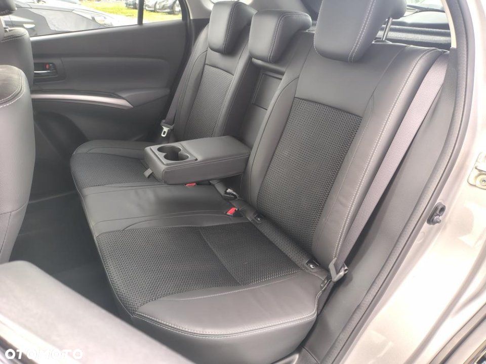 Suzuki S-Cross - 14