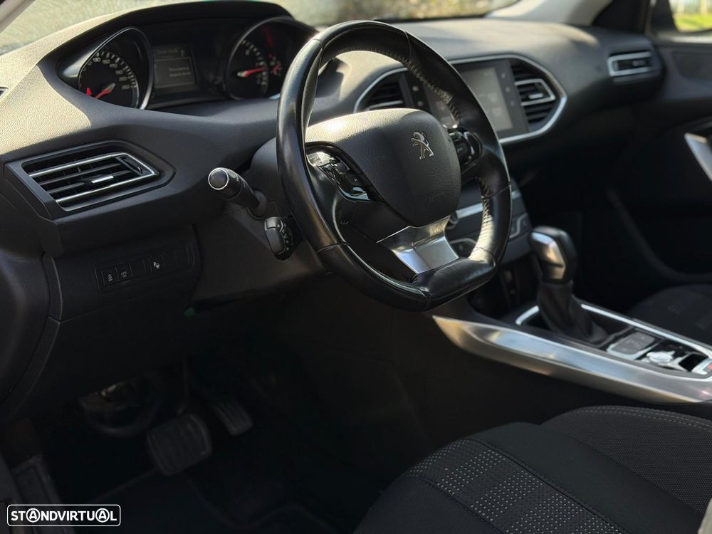 Peugeot 308 1.6 BlueHDi Allure J18 EAT6 - 7