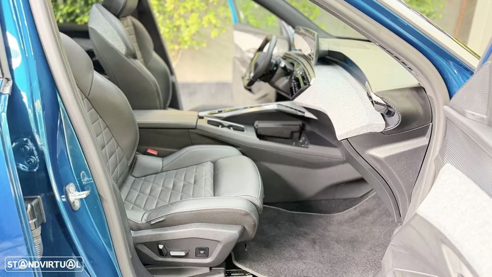 Peugeot E-3008 GT - 31