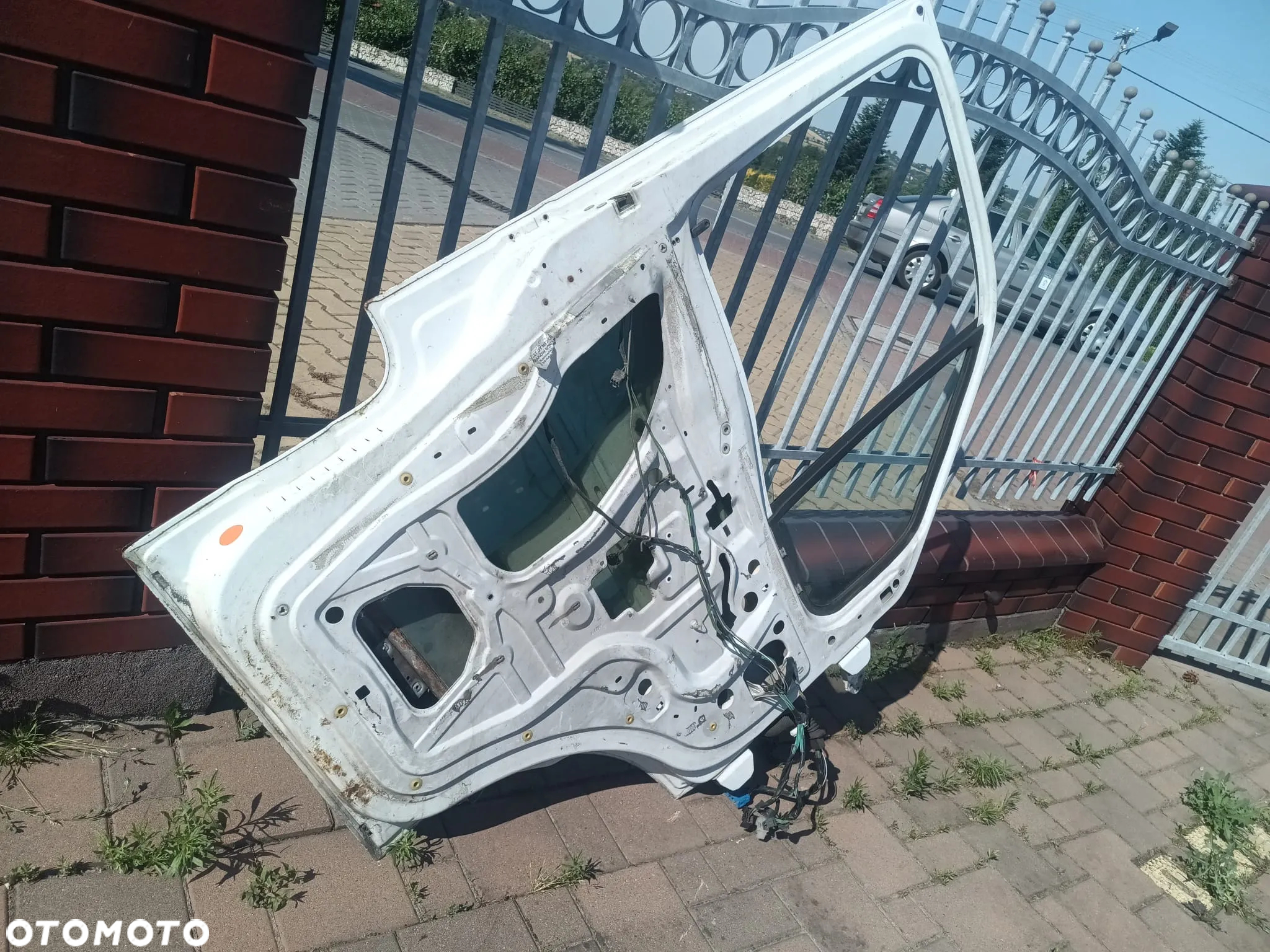 renault master 2 drzwi lewe białe - 2