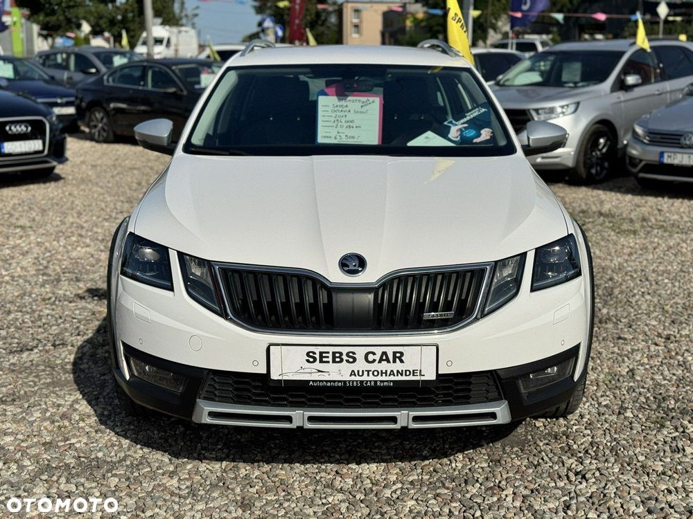 Skoda Octavia Combi 2.0 TDI 4x4 DSG Scout - 5