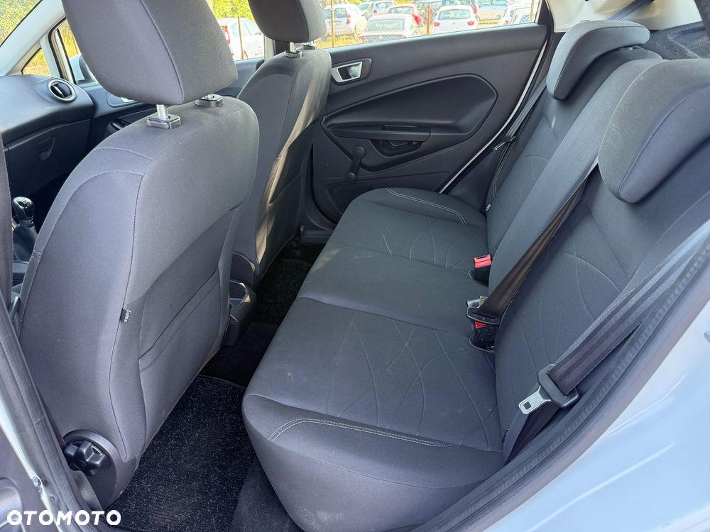 Ford Fiesta 1.5 TDCi St&St SYNC Edition - 27