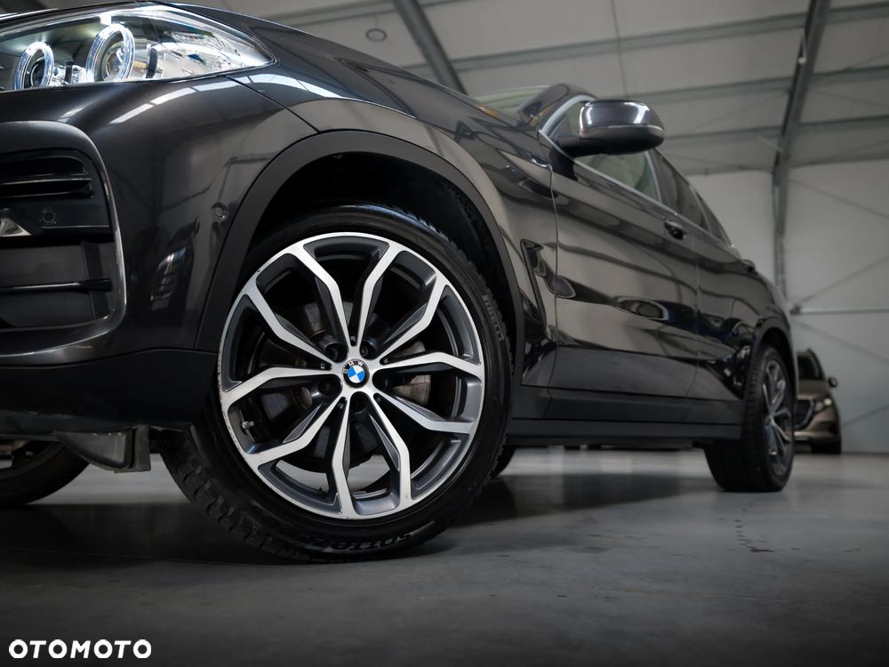 BMW X4 xDrive20i GPF Advantage sport - 3
