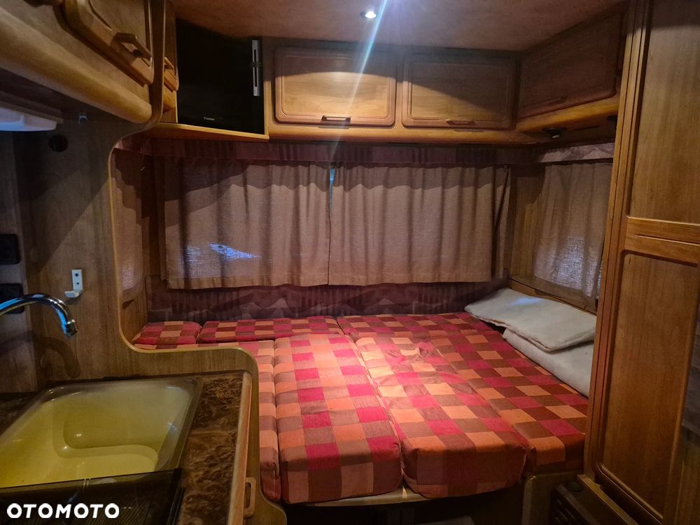 Renault Rapido 710 - 1