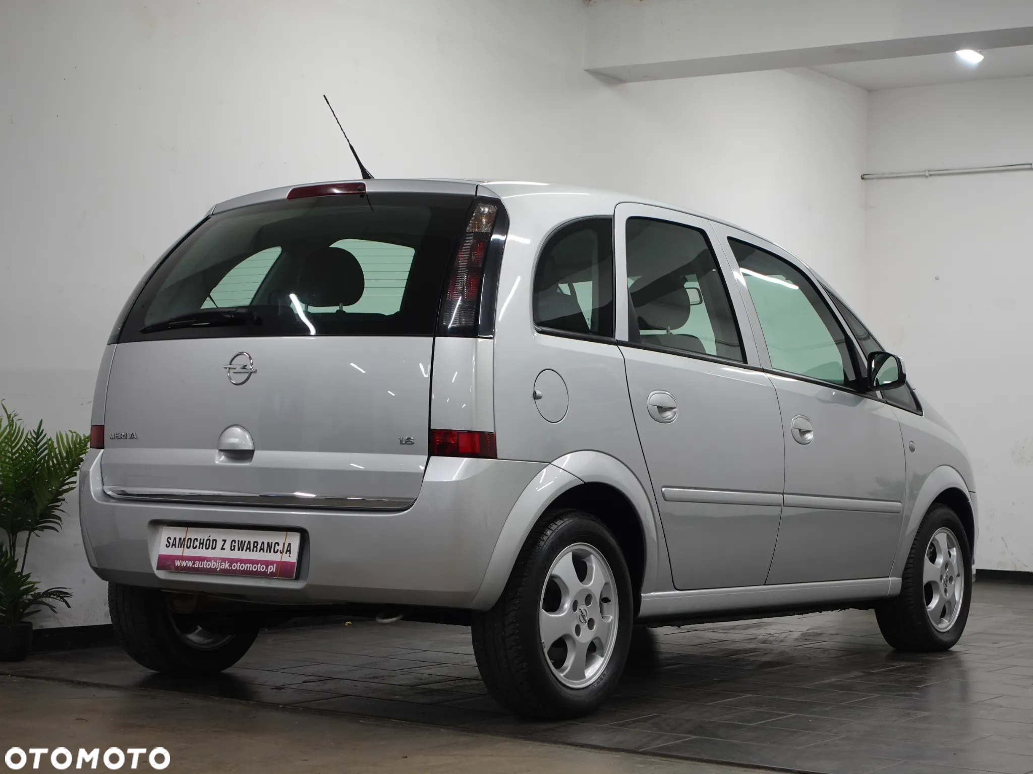 Opel Meriva 1.6 16V - 10