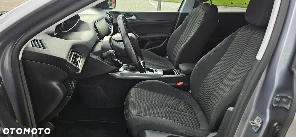 Peugeot 308 SW PureTech 110 Stop & Start Style - 10