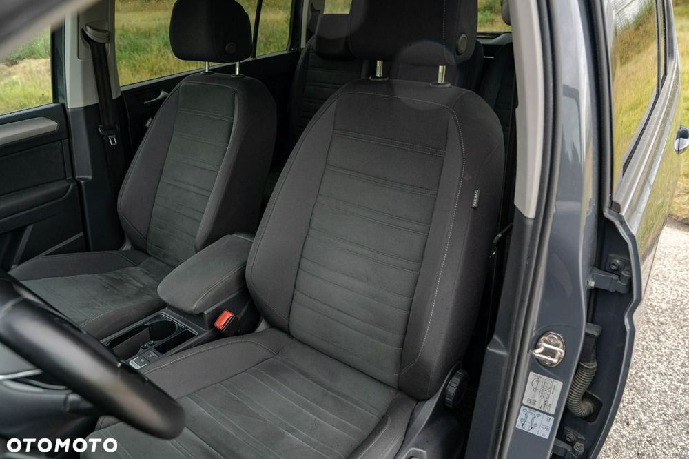 Volkswagen Touran 1.5 TSI EVO Comfortline Plus DSG - 21