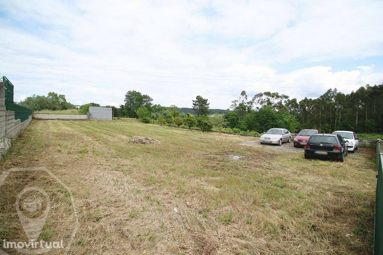 Loja/Stand e Terreno - Junto à EN1/IC2 - Grande imagem: 3/16