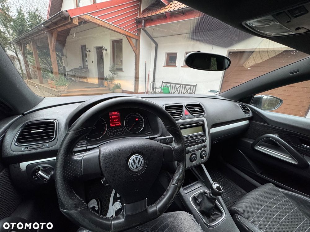 Volkswagen Scirocco - 11