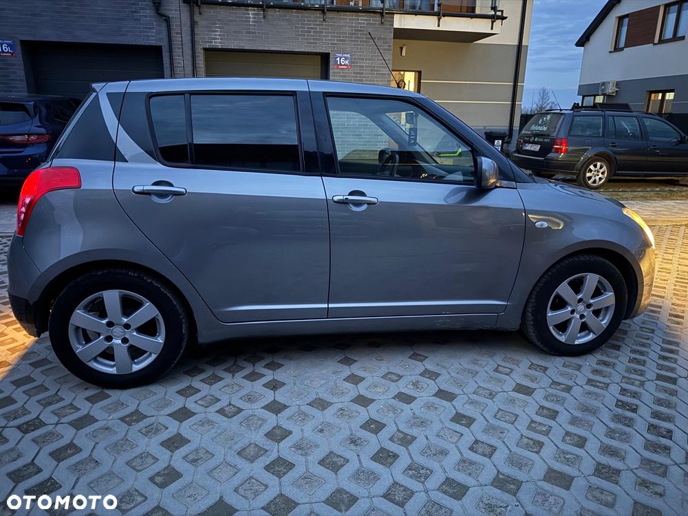 Suzuki Swift 1.3 DDiS Comfort - 18