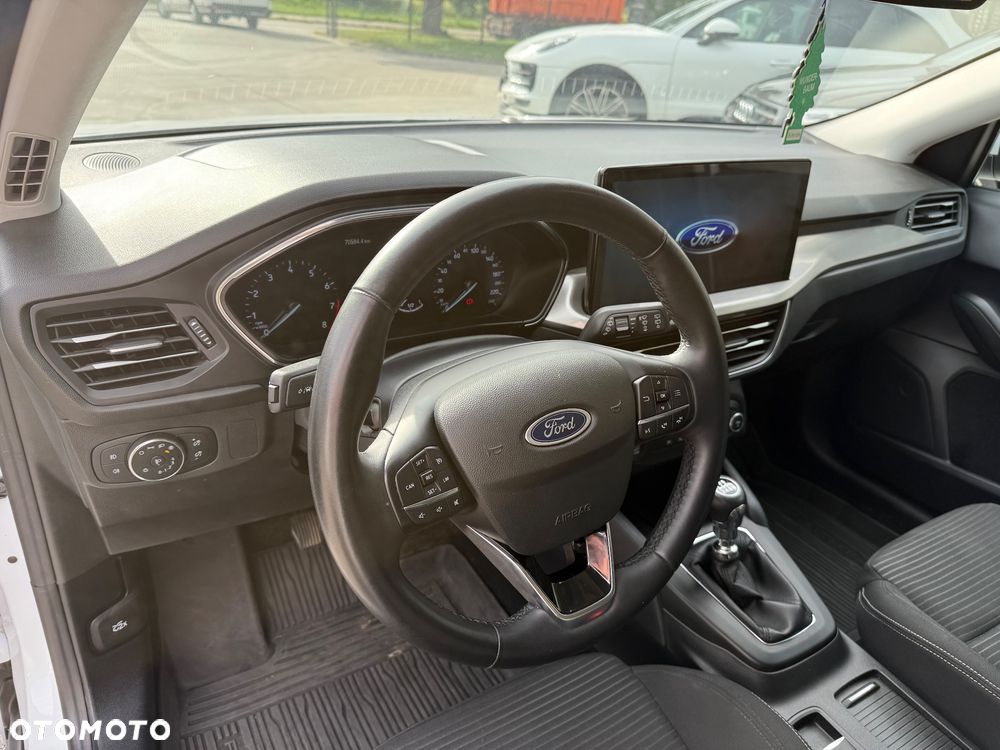 Ford Focus 1.0 EcoBoost mHEV Titanium - 13
