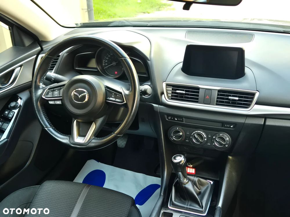 Mazda 3 - 13