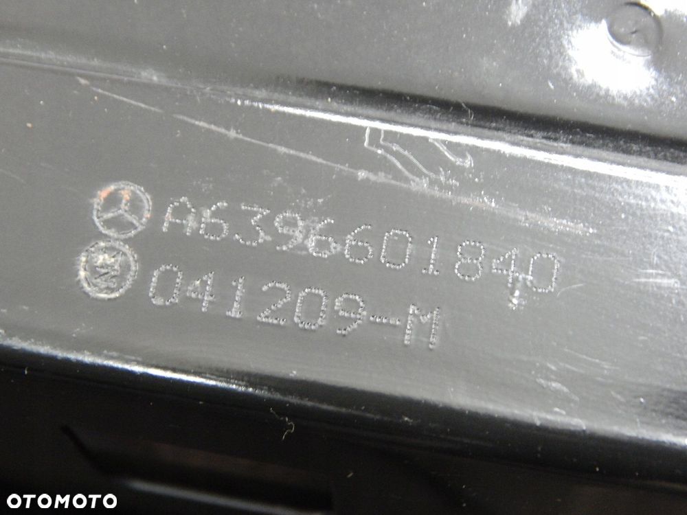 mercedes vito w639 stelaż podstawa mocowanie foteli fotela a6396601840 - 4