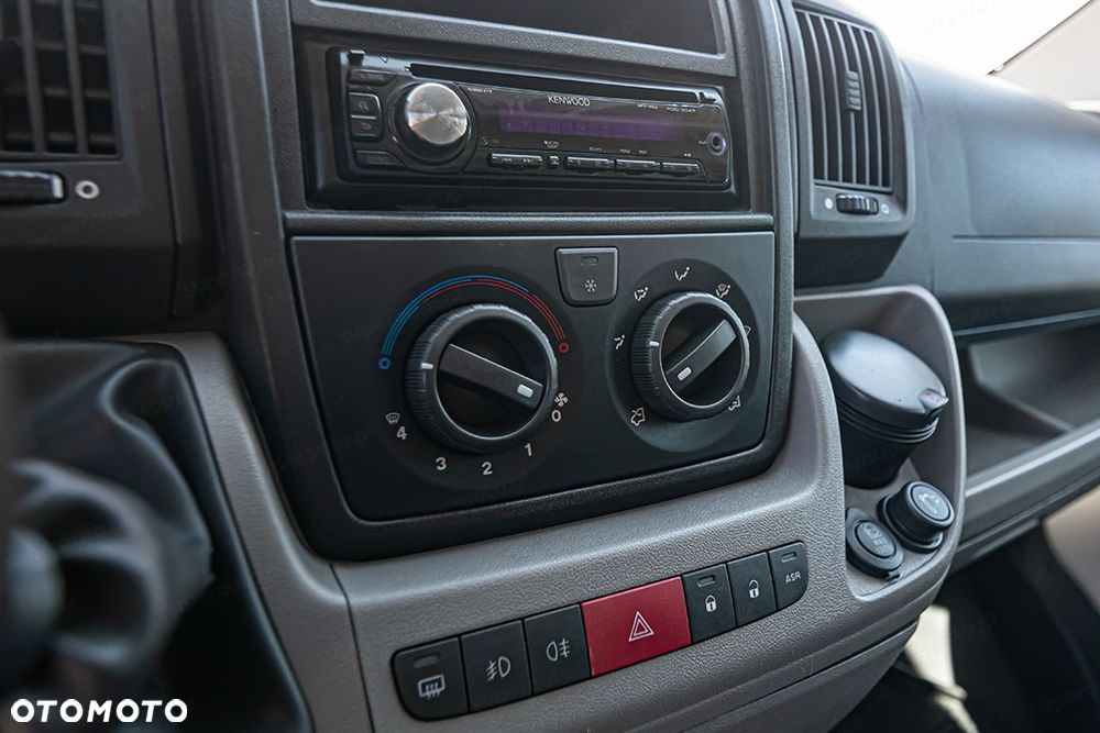 Peugeot Boxer Kontener 2.2 120KM - 22
