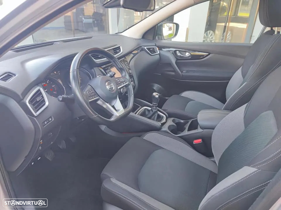 Nissan Qashqai 1.5 dCi N-Connecta J18+Led - 8