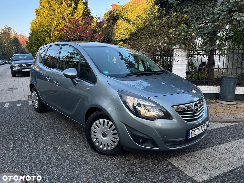 Opel Meriva 1.4 T Cosmo S&S - 13