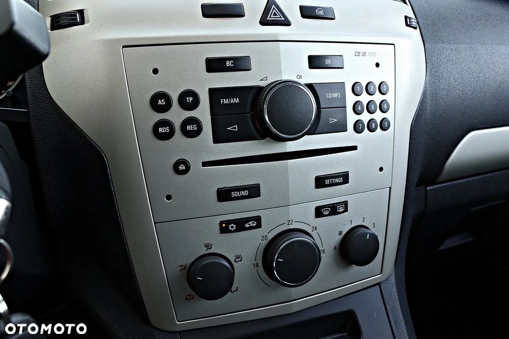 Opel Zafira - 29