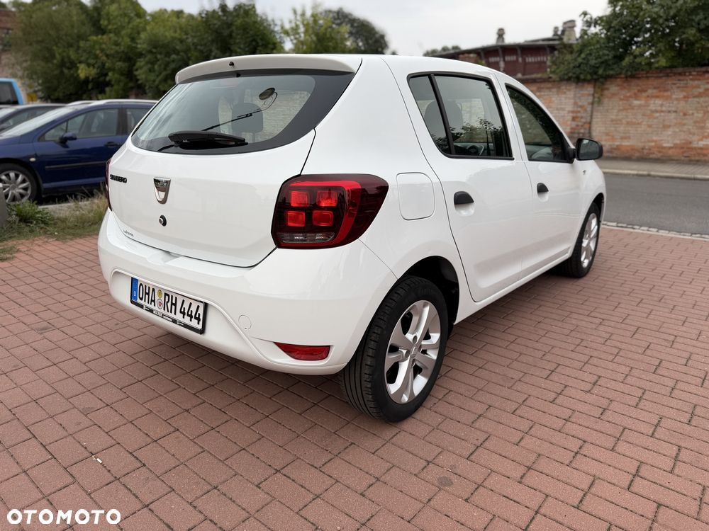 Dacia Sandero - 5