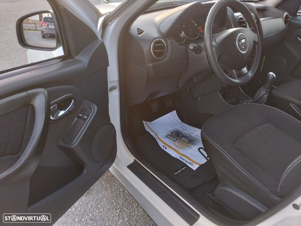 Dacia Duster 1.6 Tour Bi-Fuel - 9
