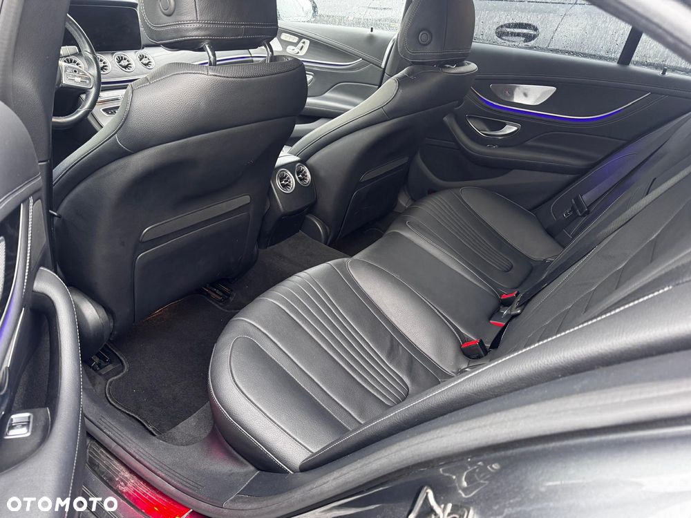 Mercedes-Benz CLS - 8